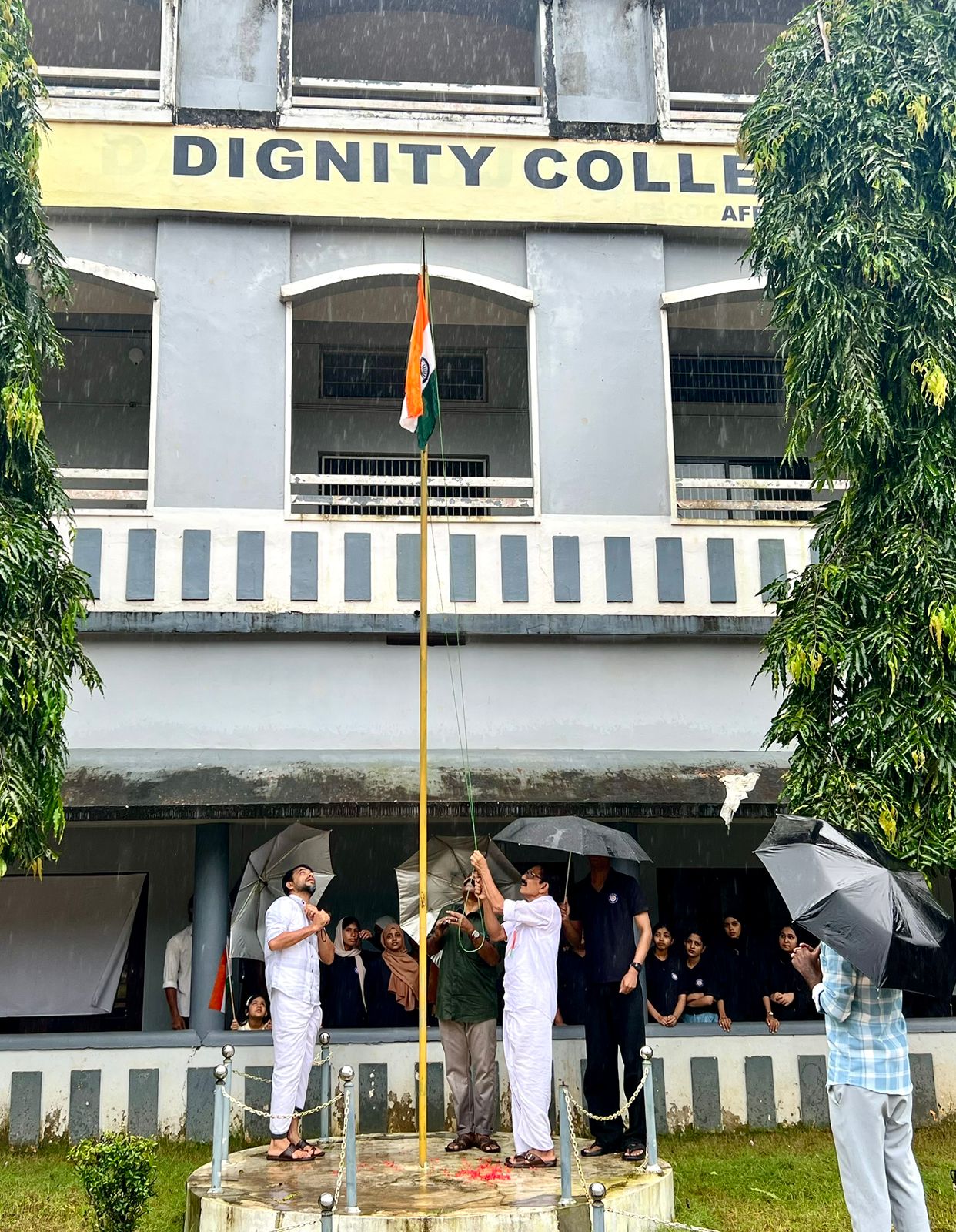 Dignity College
